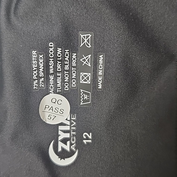 Black Leggings - Picture 3 of 3